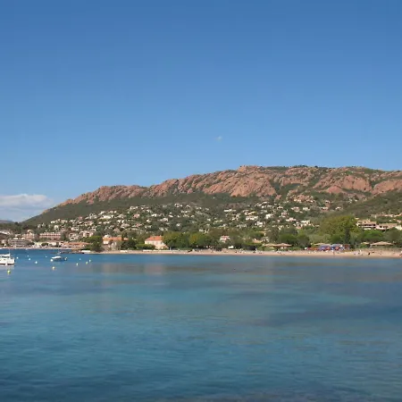 Apartment Village Cap Esterel - Le Village-14 By Interhome