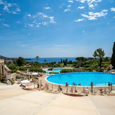 Village Cap Esterel - Le Village-14 By Interhome