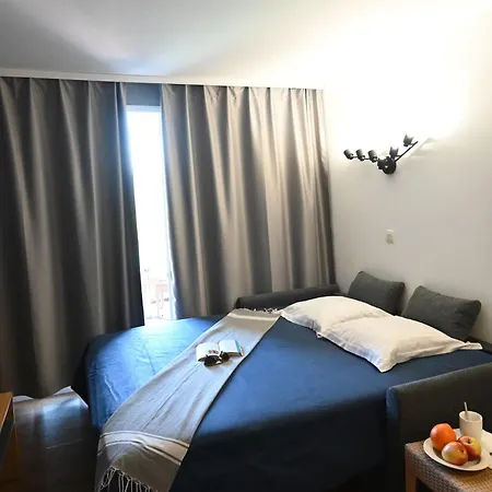 Apartment Le Village - C7 351 By Interhome شقة Saint-Raphaël