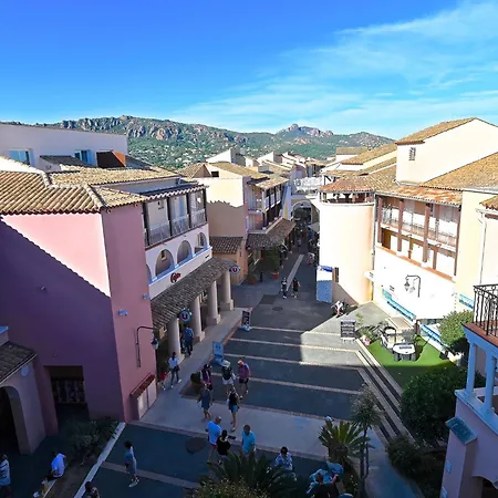 شقة Apartment Le Village - C7 351 By Interhome Saint-Raphaël